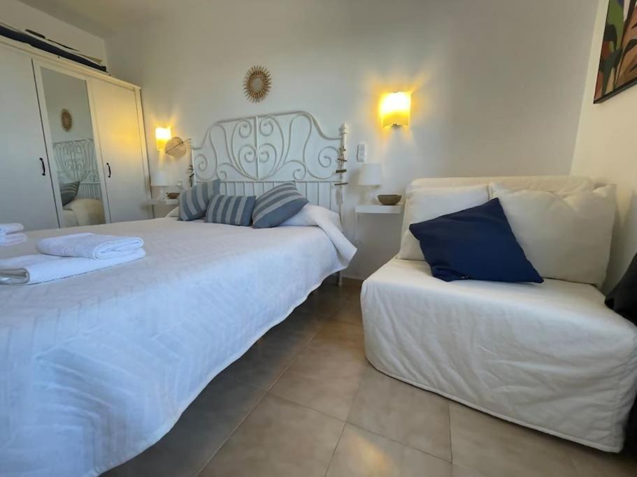 Algaiarens - Apto Con Piscina Y Junto A La Playa Cala'N Blanes (Menorca)
